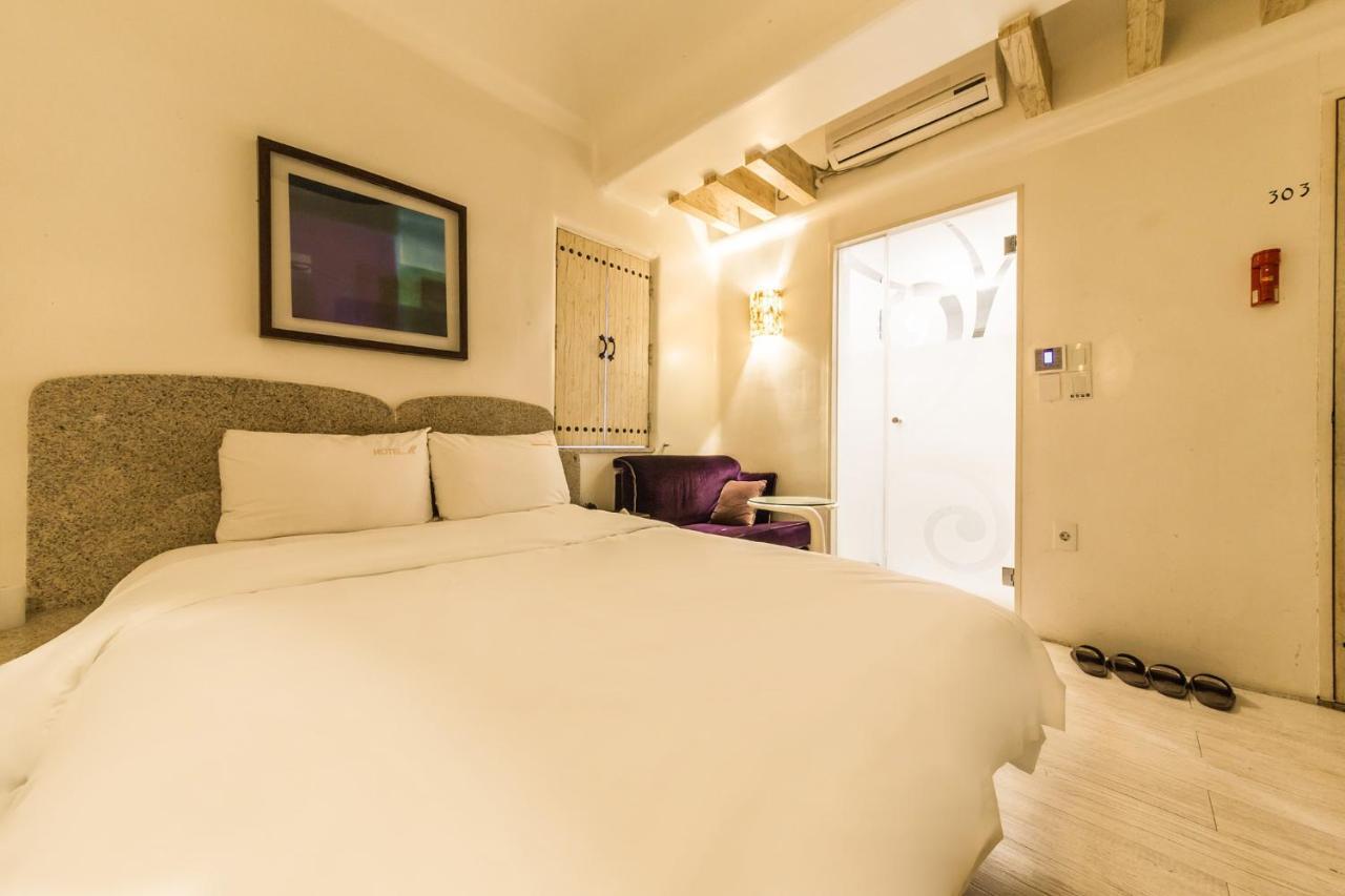 Hotel M 首爾 外观 照片